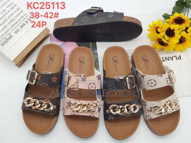 Classy Slides Available ( Black 41 and Cream 42) - thumbnail 2