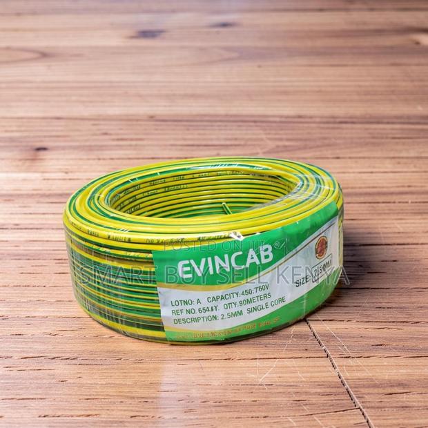 Evin Heavy Duty Yellow Green 2.5mm Single Core Solid Wiring Cable - main view