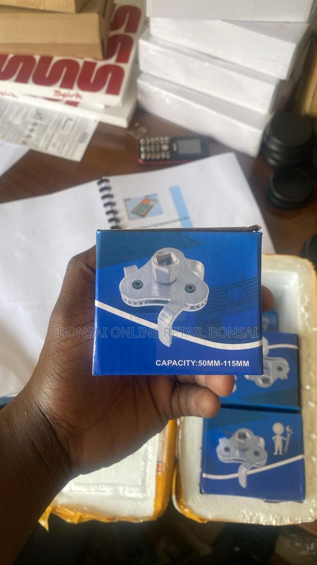 Universal 3 Jaw Adjustable Oil Filter Wrench For Car Engine Repair - main view