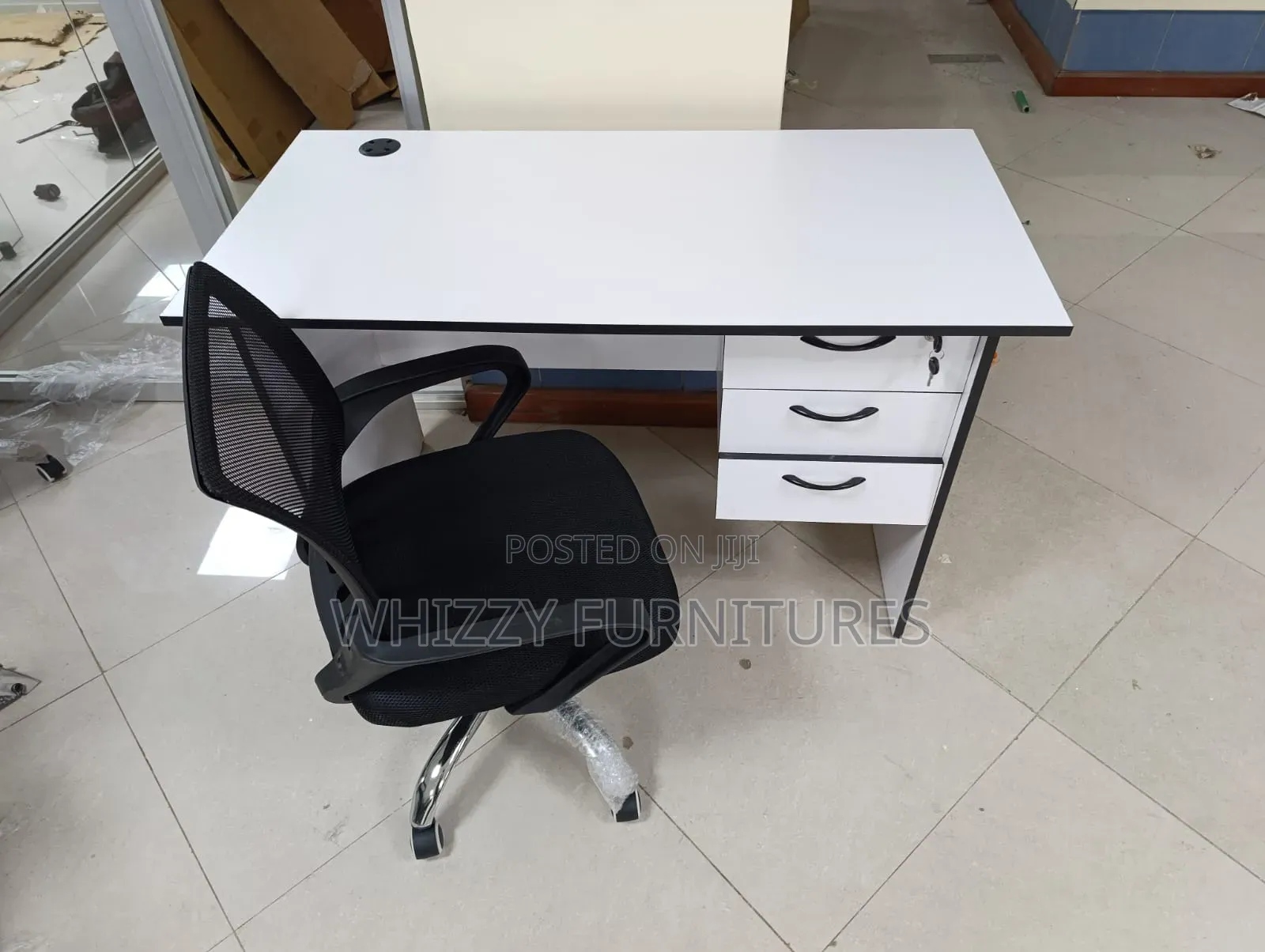 Office Chair And Table Office Chair And Table Office Table And Chairs