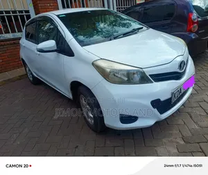 Toyota Vitz 2013 White