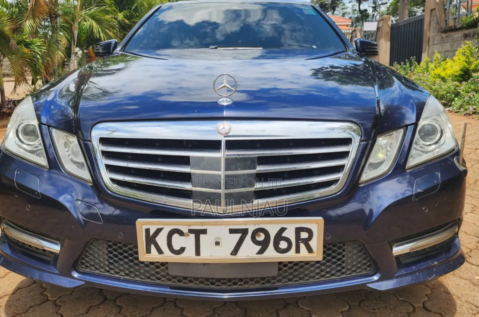 Mercedes-Benz E250 2012 Blue
