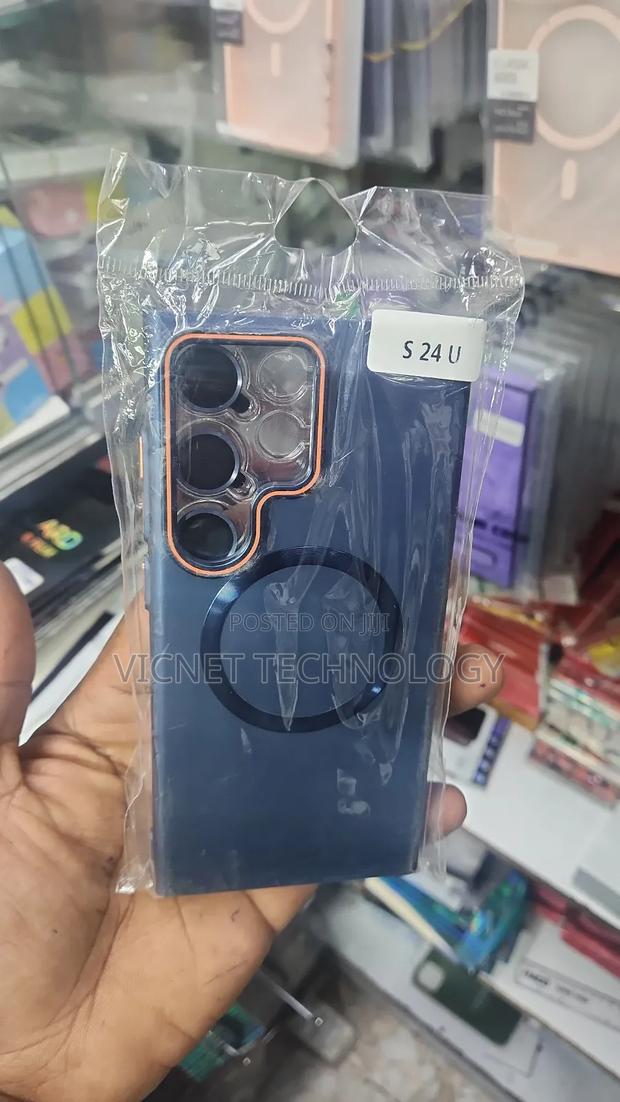 Samsung S24 Ulra Protective Case With Camera Lens - thumbnail 3