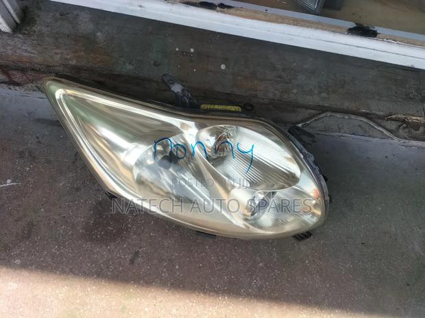 Toyota Auris 2007 Headlight Zenon - main view