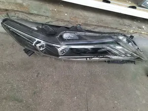 Toyota Harrier 2015 Headlight 48-147