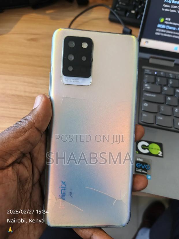 Infinix Note 10 Pro 128 GB Silver - thumbnail 2