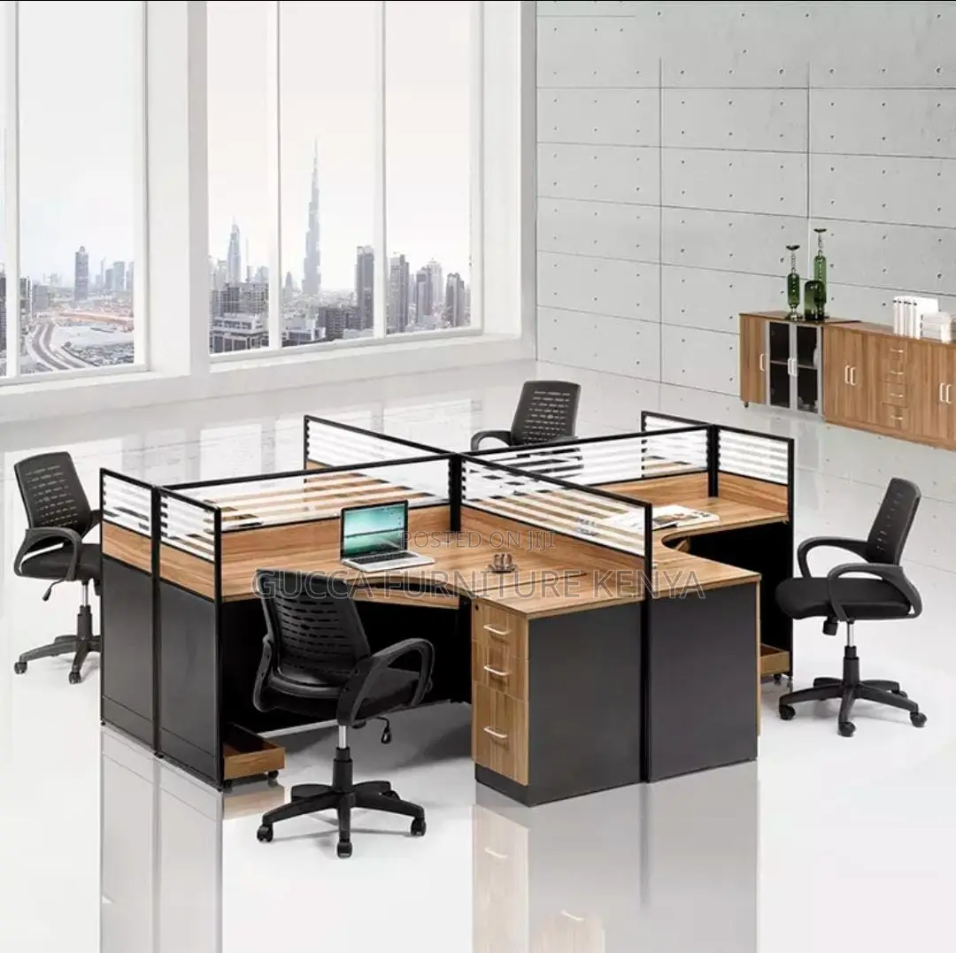 4-way Curved Modular Office Workstation