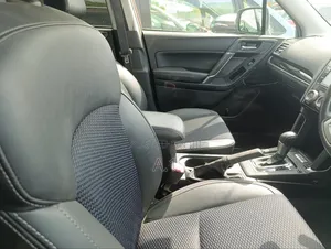 Subaru Forester 2.0XT Premium AWD 2018 Red