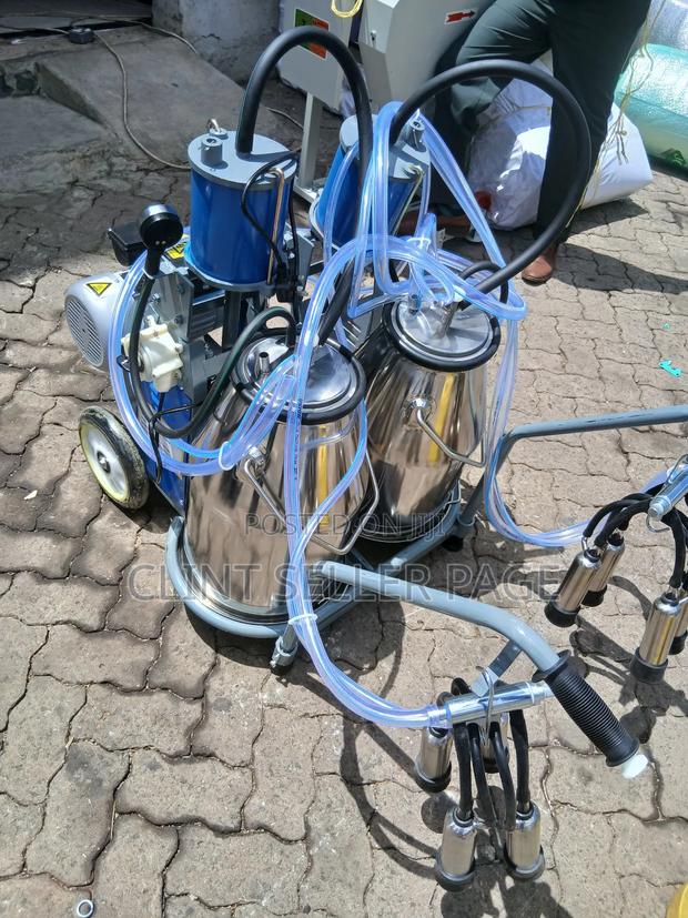 Milking Machine 2 Barrels - main view