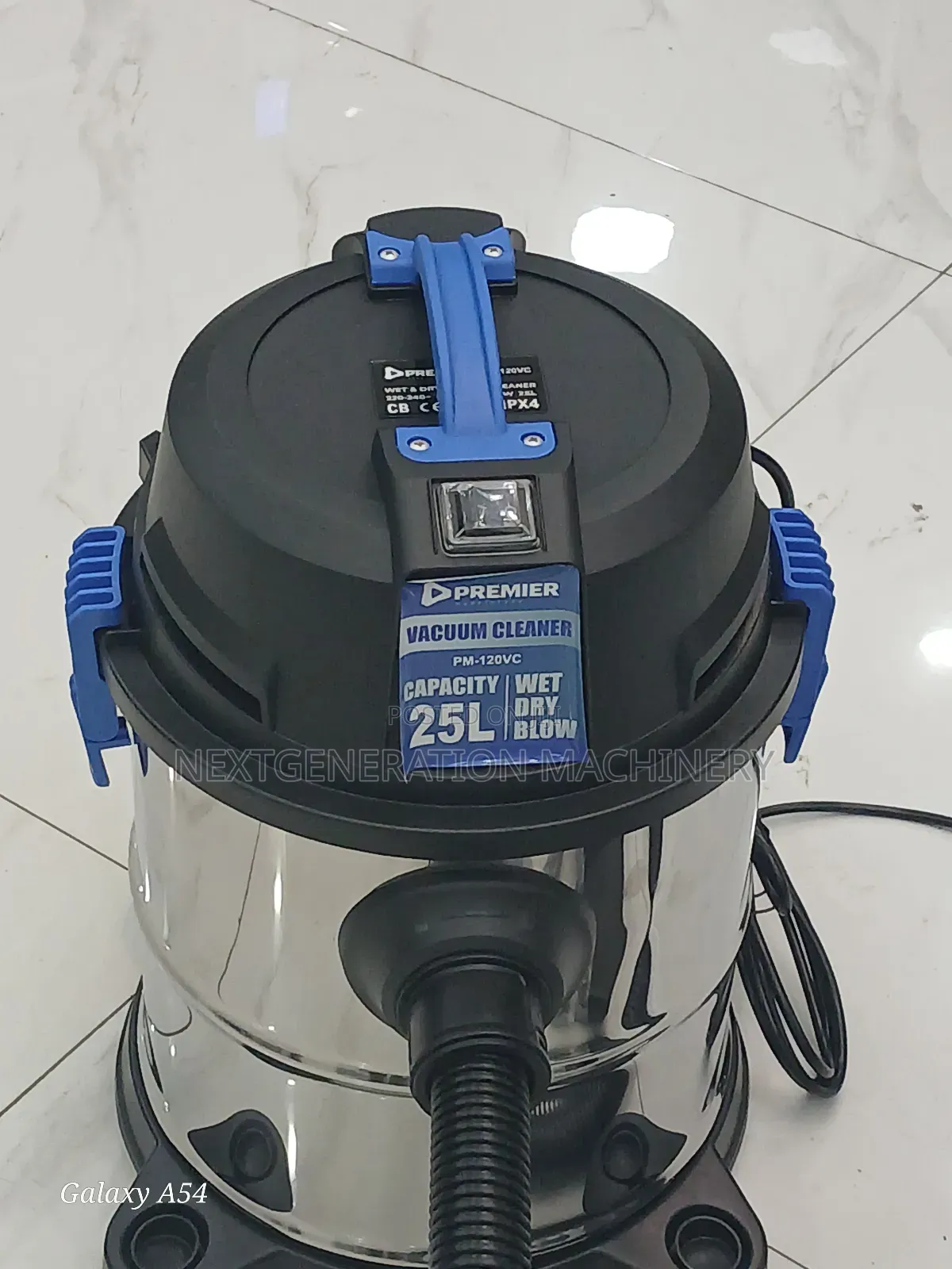 Premier 25litres Wet and Dry Vacuum Cleaner
