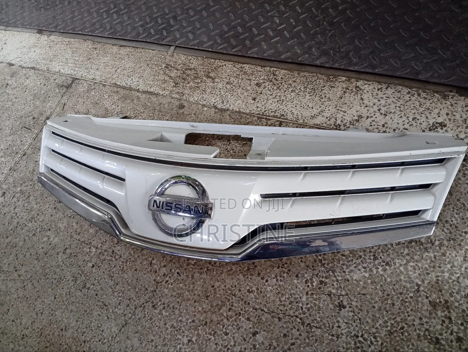 Nissan Note Front Bumper Grille