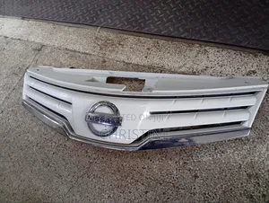 Nissan Note Front Bumper Grille