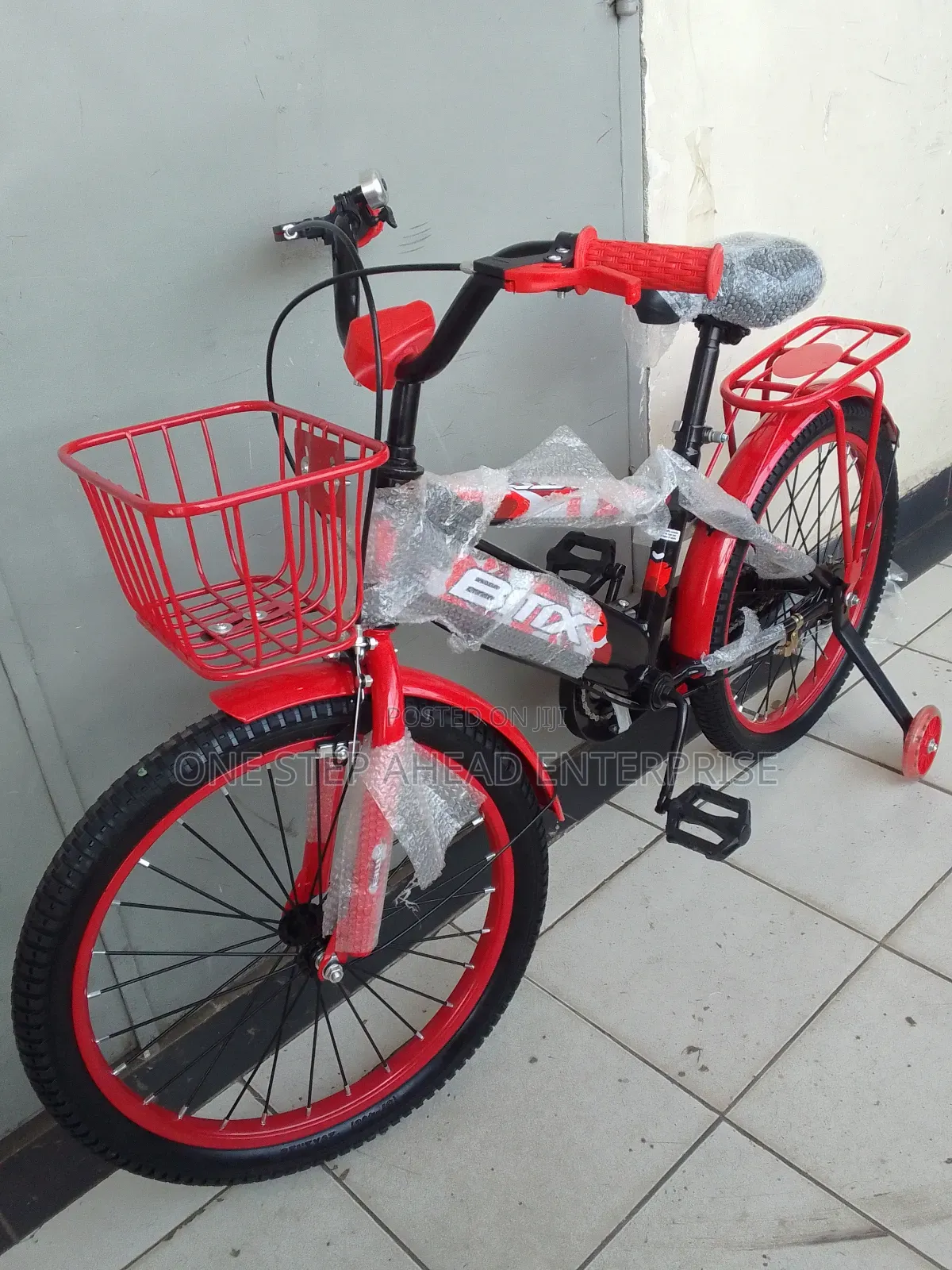 Unisex Red Size 20 Bike Brandnew