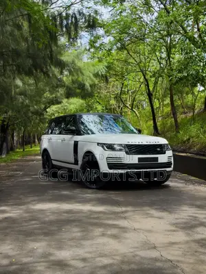 Land Rover Range Rover Vogue 2019 White