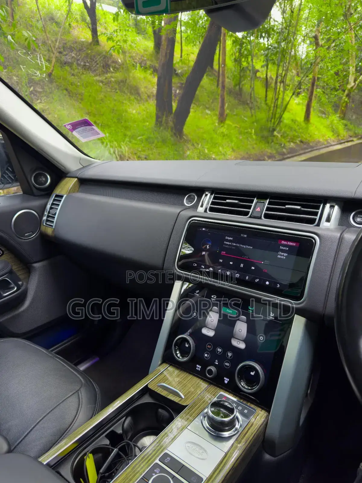 Land Rover Range Rover Vogue 2019 White