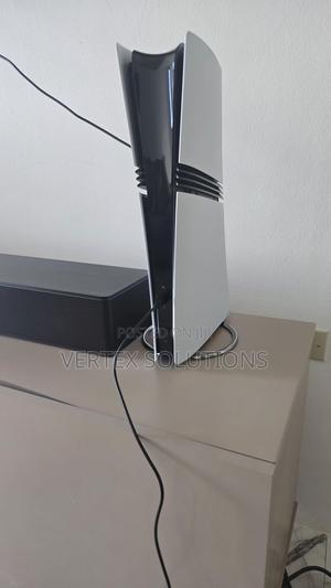 Play Station 5 Pro - thumbnail 2