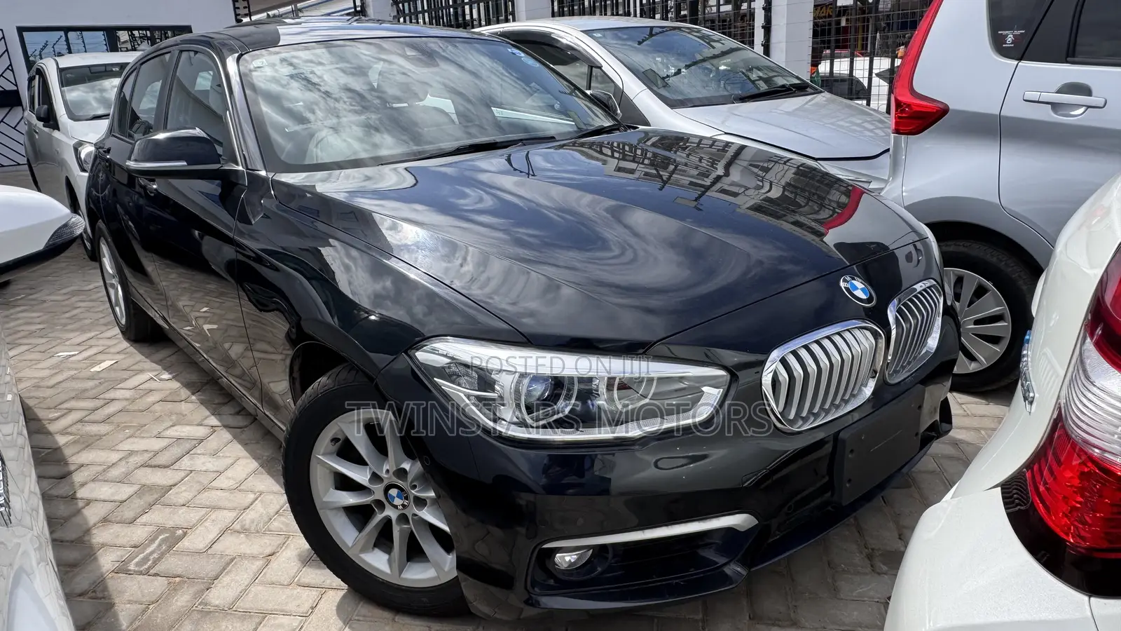BMW 118i 2019 Black