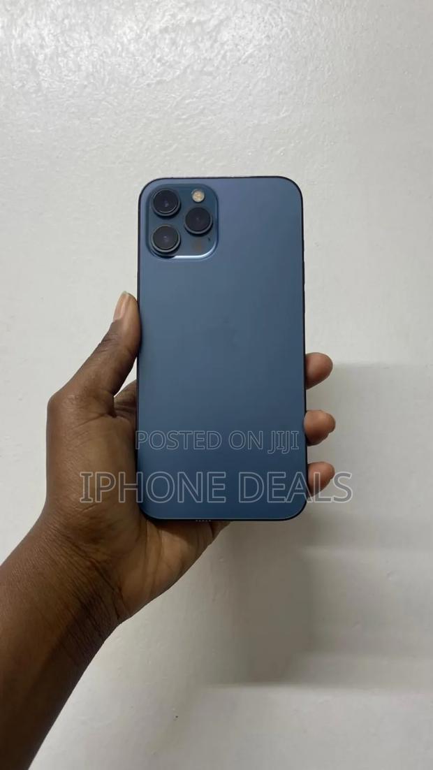 Apple iPhone 12 Pro Max 128 GB Blue - main view