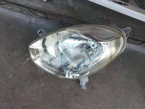 Toyota Passo 2015 Headlight Non Zenon
