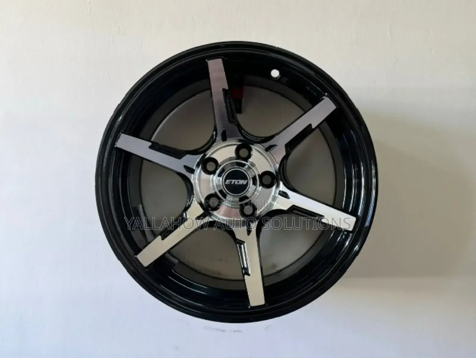 15-Inch 4-Hole Black Silver Rims | Stylish Durable Alloy Wheels