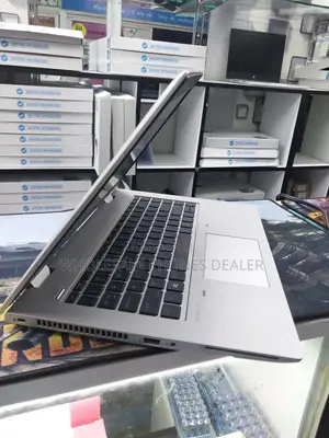 Laptop HP ProBook 645 8GB AMD Ryzen SSD 256GB
