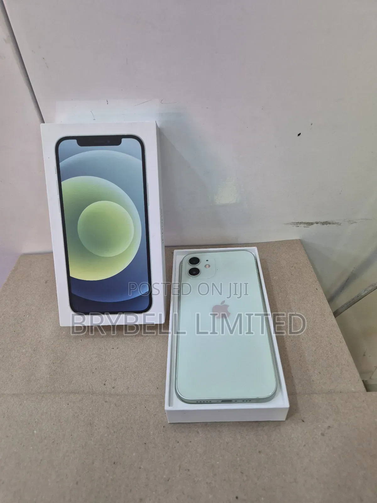 Apple iPhone 12 64 GB Green