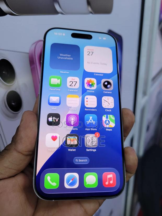 Apple iPhone 16 Pro 128 GB White - main view