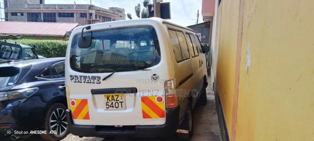 Nissan Caravan (Urvan) 2001 Grey - thumbnail 3