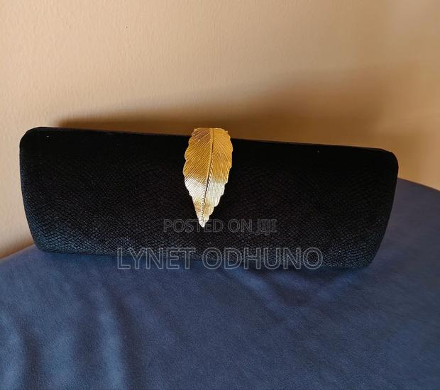 Elegant Clutch Bags - thumbnail 4