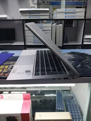Laptop HP EliteBook 830 G7 16GB Intel Core i7 SSD 256GB