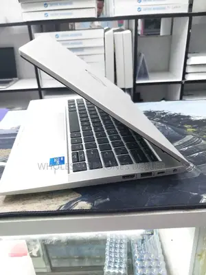 New Laptop HP ProBook 640 G8 16GB Intel Core i5 SSD 256GB