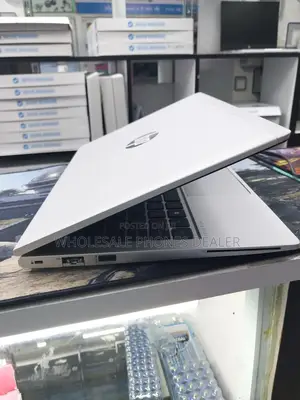 Laptop HP ProBook 640 G8 16GB Intel Core i7 SSD 256GB