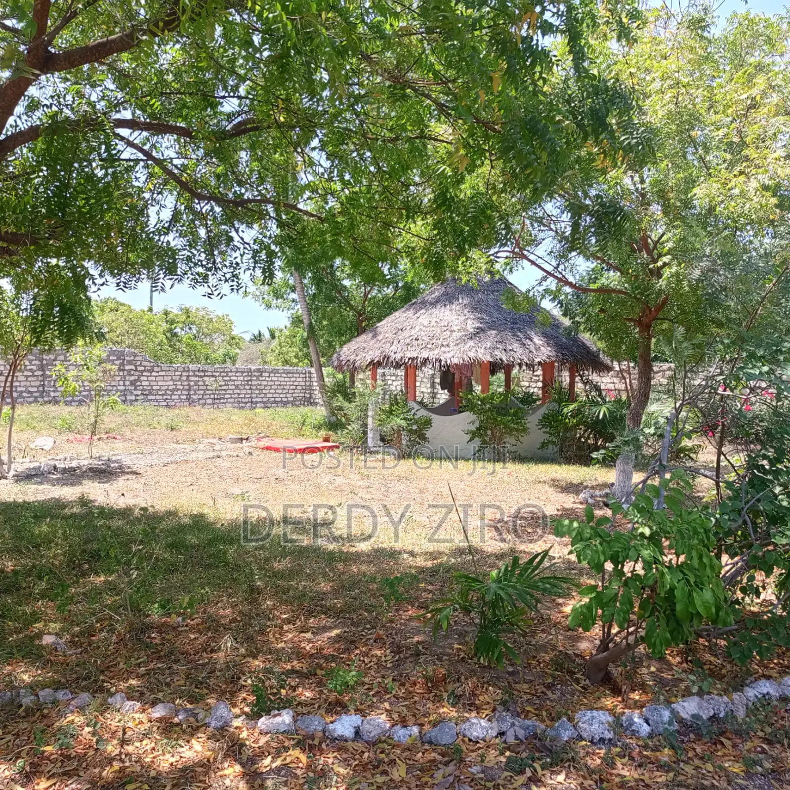 Plot and House for Sale