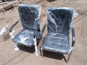 Yeah Waiting Chair /Leather Visitors Chair