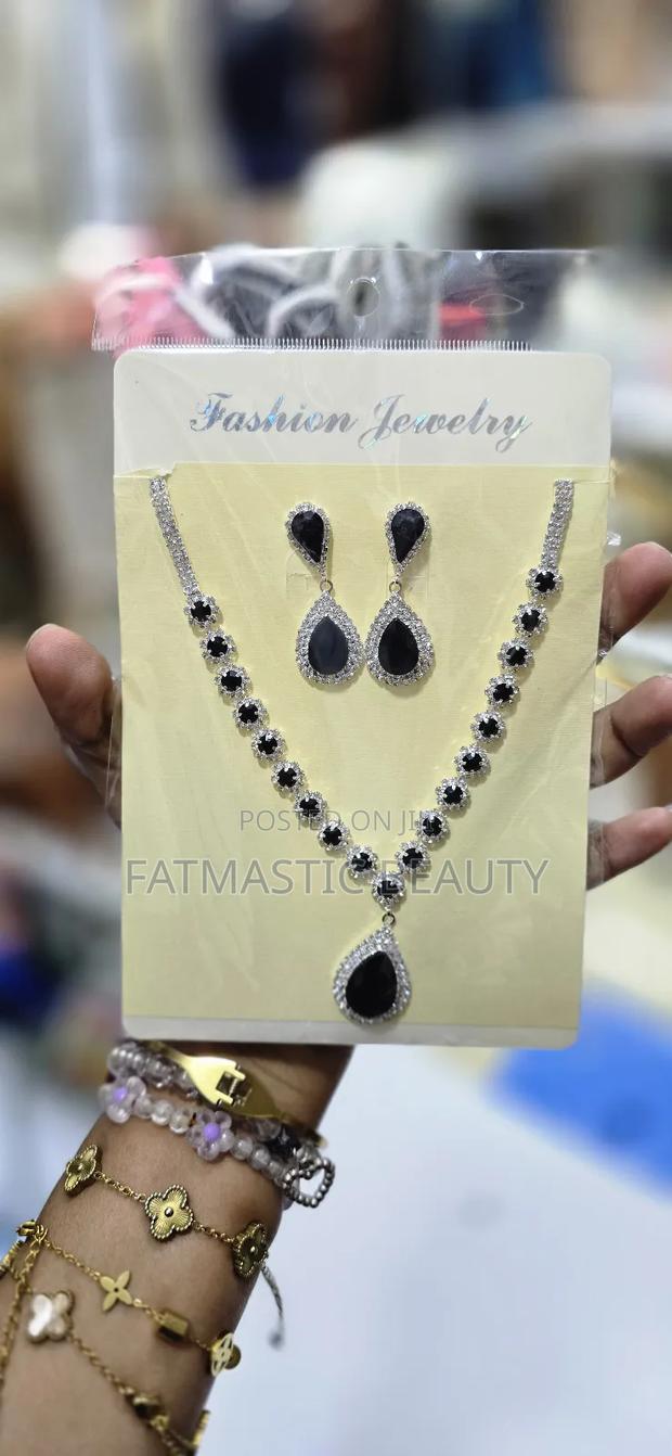 Black Necklace Set - main view