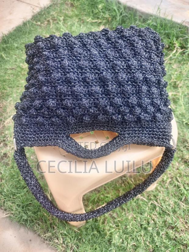 Crochet Handbag - thumbnail 4