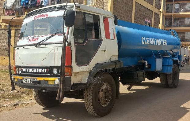 Mitsubishi Fuso Water Bowser 10ltrs