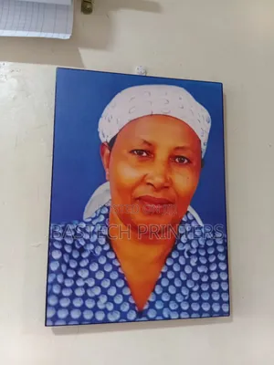 Vibrant Portrait Prints – Memories That Last