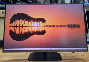 Samsung Lf32tu87
32 Inch Monitor