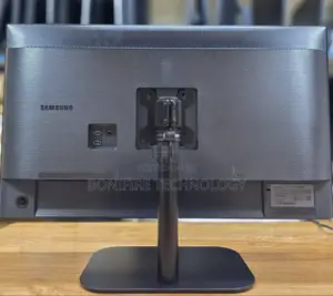 Samsung Lf32tu87
32 Inch Monitor