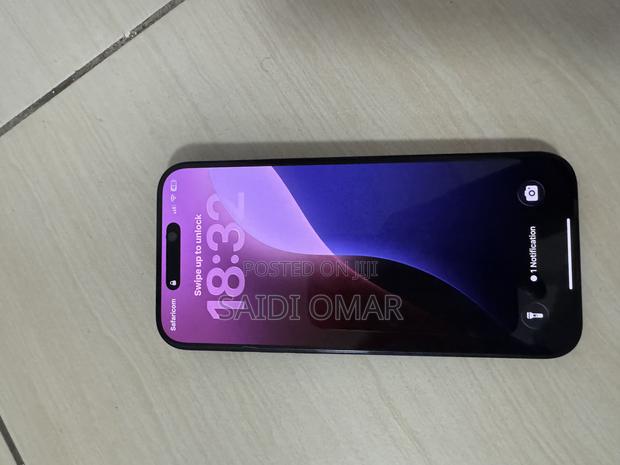 iPhone 16 Pro Max - main view