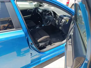Toyota Auris 2018 Blue