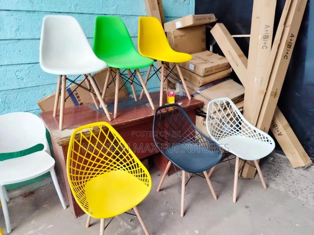 Mesh Ottoman Chairs - main view