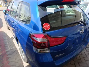 Toyota Corolla Fielder 1.5 Petrol FWD 2019 Blue