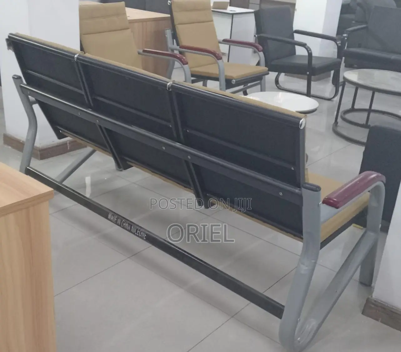 Office Sofa; High-Back 5-Seater Brown Office Lounge Couch