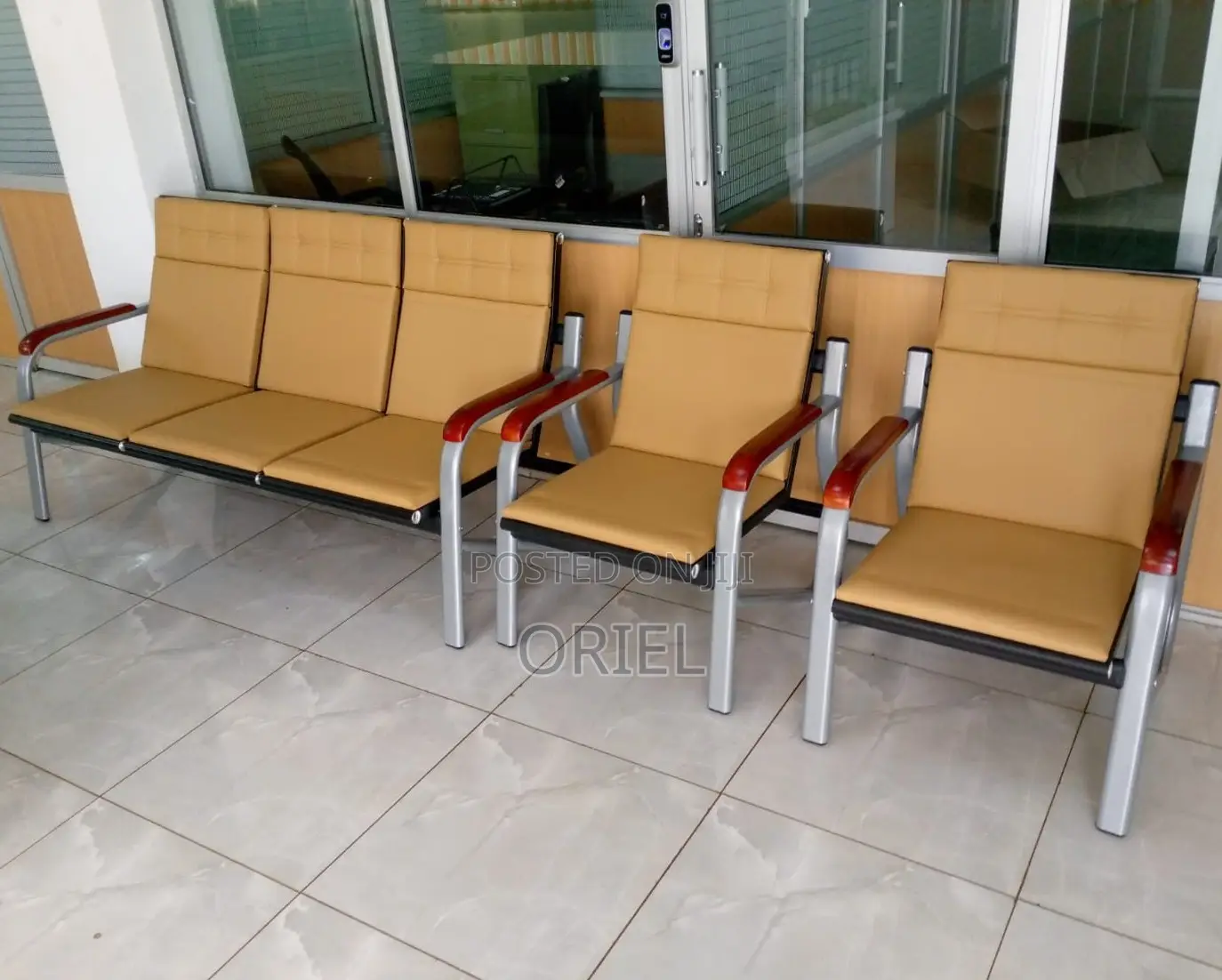 Office Sofa; High-Back 5-Seater Brown Office Lounge Couch