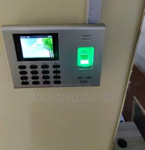 K40 Secure Biometric Workplace Time Manager0 - thumbnail 2