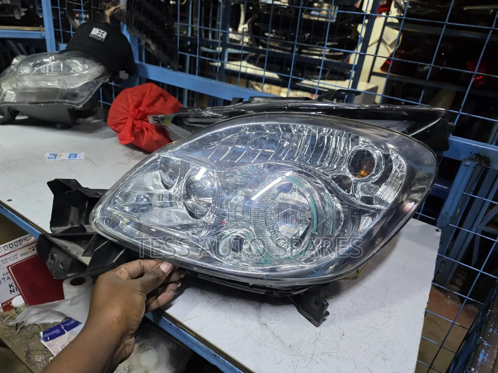 Mazda Verisa Headlight