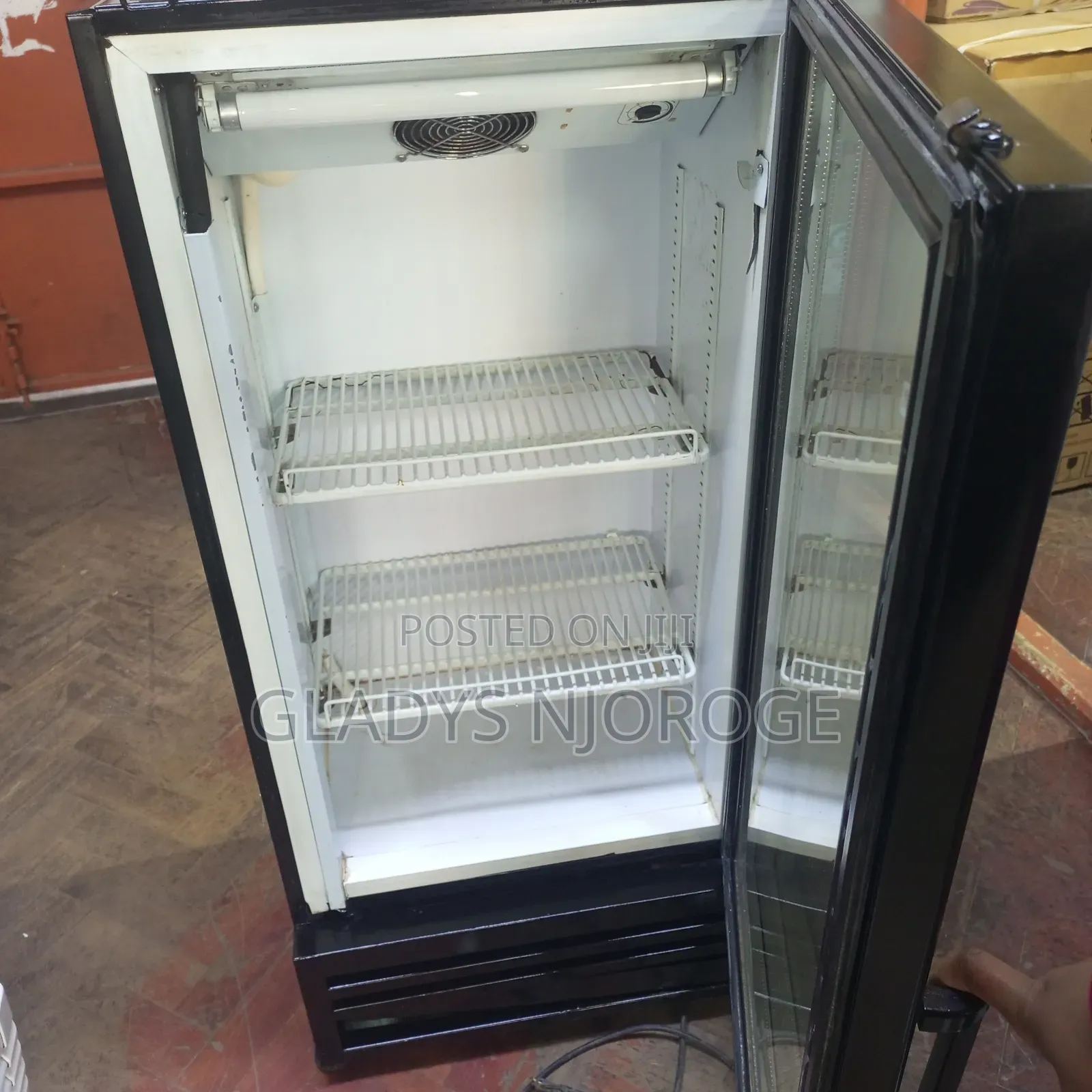 Min-Small Size Display Fridge(100)
