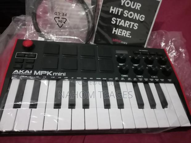 Akai Professional MPK Mini Mk3 Usb Midi Keyboard Controller. 25keys - thumbnail 3